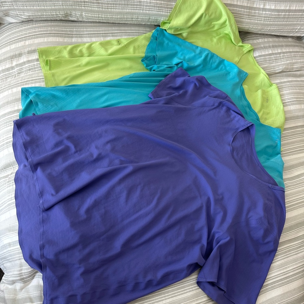Set of Lululemon running T shirts